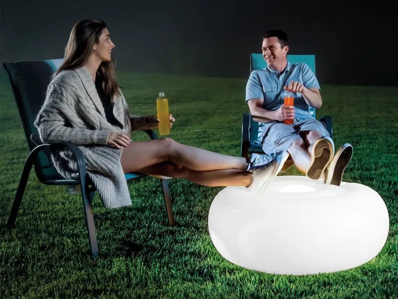 Pływająca lampka basenowa LED, wykonana z trwałego materiału, świetna do ogrodu