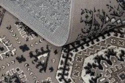 Dywan vintage idealny do sypialni, tworzy przytulną atmosferę