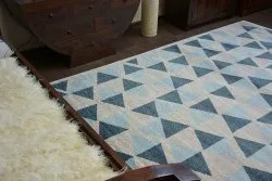 Stylowy szary dywan NORDIC CANVAS, doskonały do nowoczesnych aranżacji