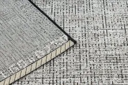 Dywan FLOORLUX 20401 wykonany z sizalu, trwały i stylowy w srebrno-czarnym odcieniu