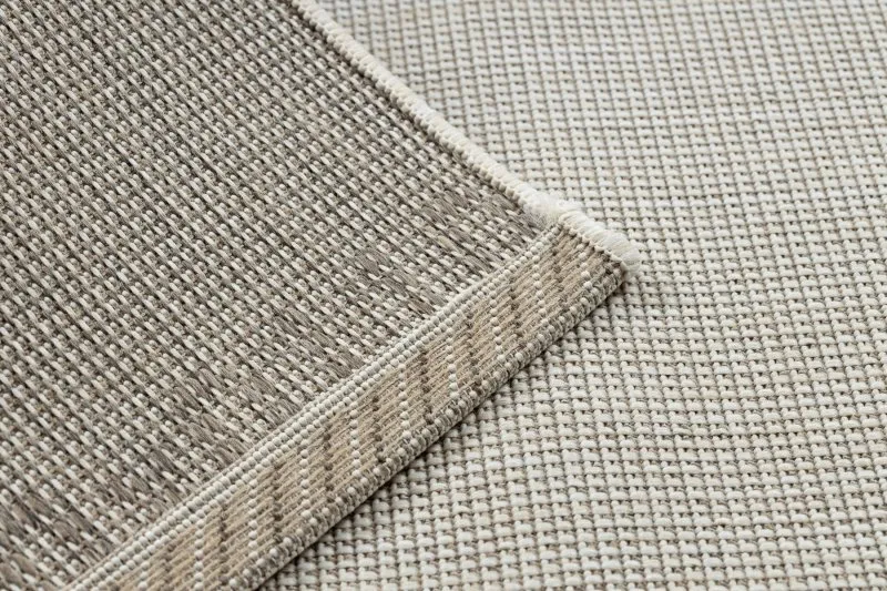 Dywan sizalowy Floorlux 20580 o gładkiej fakturze - elegancki akcent do sypialni