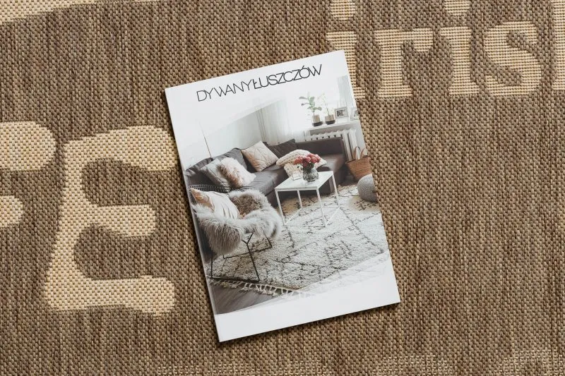 Sizalowy dywan Floorlux 20645 w odcieniach kawy, stylowy dodatek do każdego pomieszczenia.