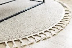 Okrągły dywan shaggy, doskonały do sypialni lub pokoju dziecięcego