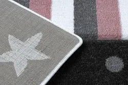 Nowoczesny dywan dziecięcy w różowym kolorze, miękki i przyjemny w dotyku