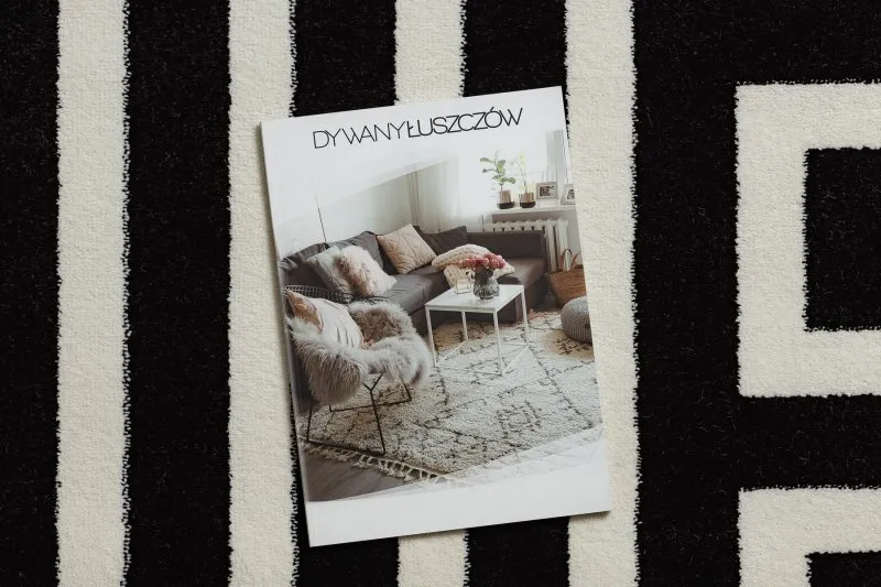 Czarny dywan HAMPTON Rich grecki, stylowy dodatek do nowoczesnego wnętrza
