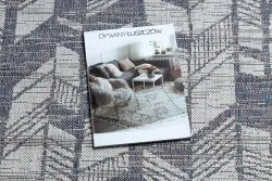 Stylowy dywan SION w odcieniach ecru, niebieskiego i różowego, wzór chevron