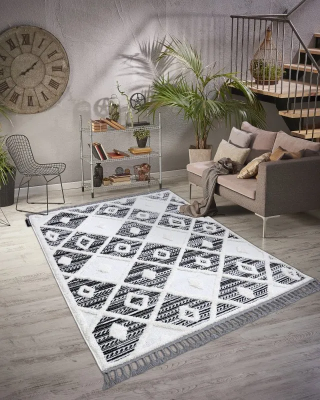 Stylowy dywan w romby czarno-białe MAROC P662 do nowoczesnych wnętrz
