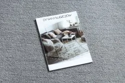 Dywan LATIO 71351060 w kolorze srebrnym, wykonany z miękkiego i trwałego materiału
