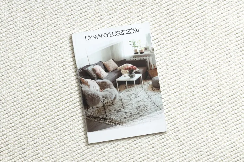 Jednokolorowy dywan CASABLANCA PLUS w kremowym odcieniu, idealny do nowoczesnych wnętrz