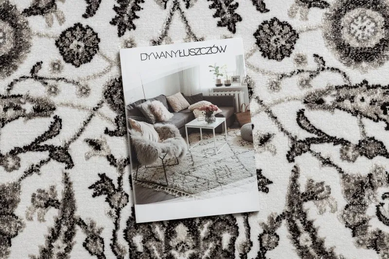 Stylowy dywan MATEO 8037/944 w odcieniach szarości i beżu z nowoczesnym motywem kwiatowym