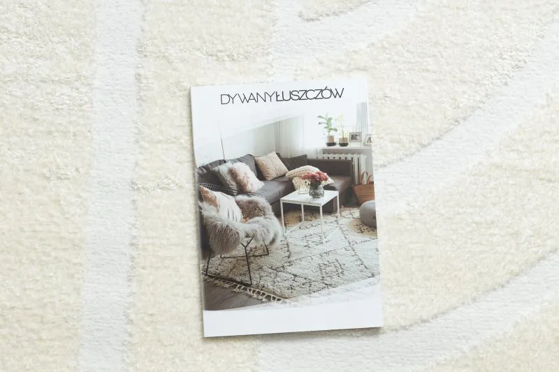 Kremowy dywan MODE 8631 o geometrycznym wzorze, styl nowoczesny