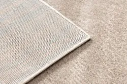 Miękki dywan SOFTY w beżowym odcieniu, nowoczesny i elegancki