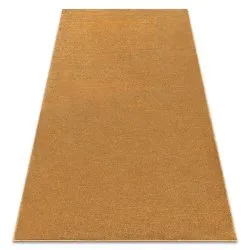 Jednokolorowy złoty dywan SOFTY, nowoczesny, elegancki design
