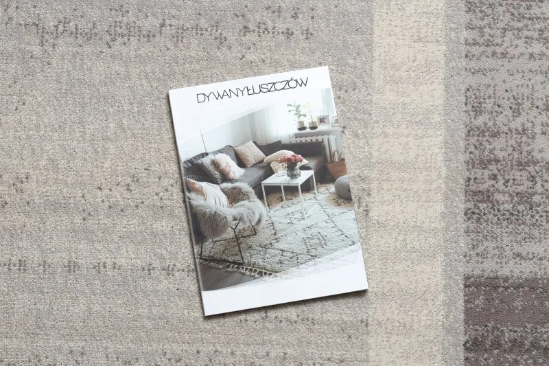 Stylowy dywan w geometryczny wzór w odcieniach beżu i szarości