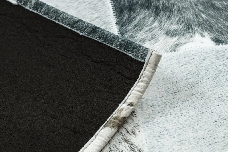Dywan PATCHWORK 21716 wykonany z wysokiej jakości skóry bydlęcej - luksusowy wygląd