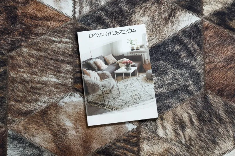 Brązowy dywan PATCHWORK 21715 - elegancki design z rombami