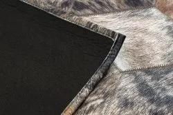 Dywan z bydlęcej skóry PATCHWORK 21715 - luksusowa faktura i styl