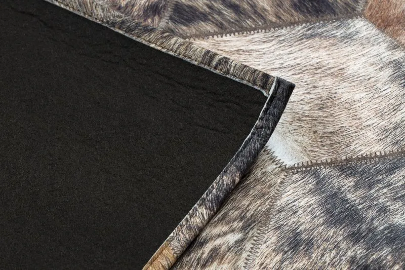 Dywan z bydlęcej skóry PATCHWORK 21715 - luksusowa faktura i styl