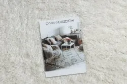 Miękki shaggy dywan BUENOS 7001 w kolorze białym, przyjemny w dotyku