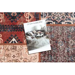 Nowoczesny dywan ANTIKA w kolorze rdzy, stylowy patchwork do prania