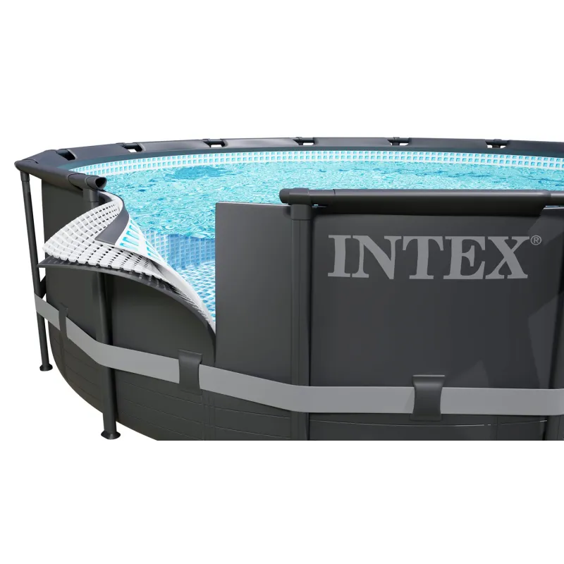 Basen stelażowy 732 x 132 cm 17w1 INTEX 26340 do użytku w ogrodzie